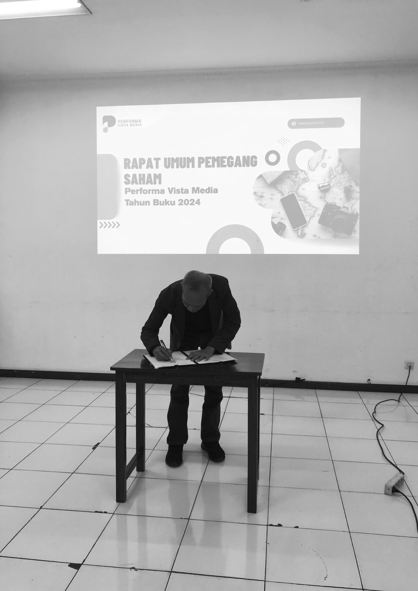 Pendirian PT Persona Vista Media (PVM)
