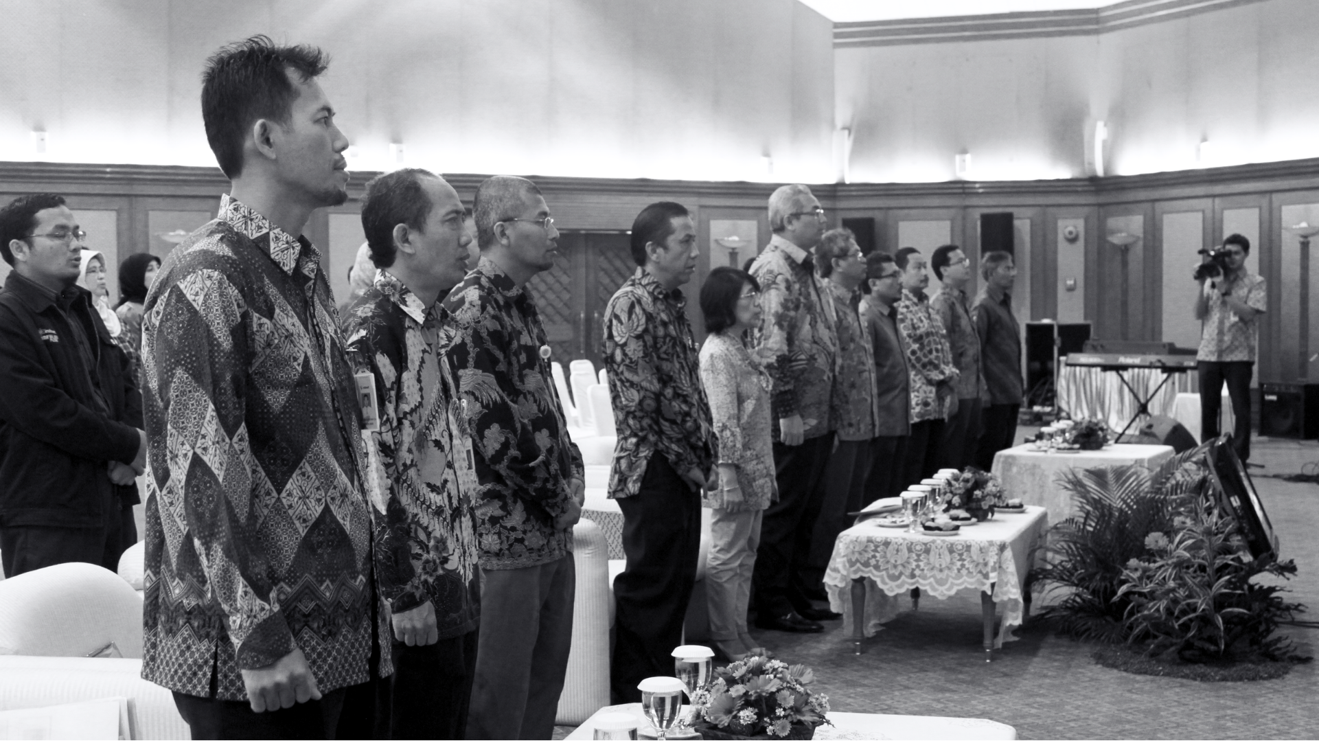 Pengembangan Usaha Dealer Nasional Produk Seluler Indosat
